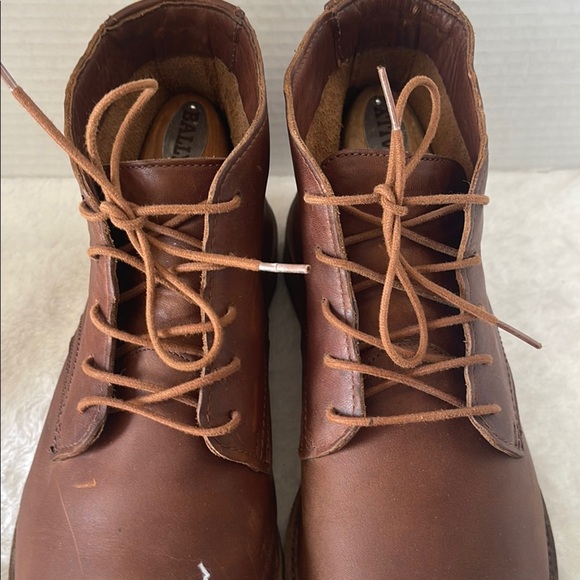 Frye Brown Chukka Boots with Leather Finish men’s - Picture 2 of 8